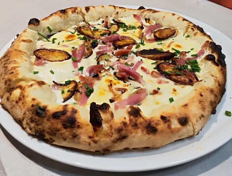 Pizzas sur place ou à emporter à Domène, Domène, L'Antica